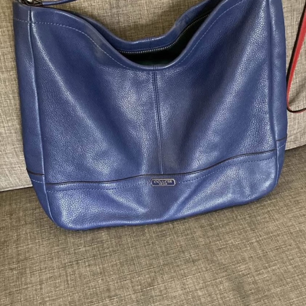 Coach Park Hobo vibrant French blue